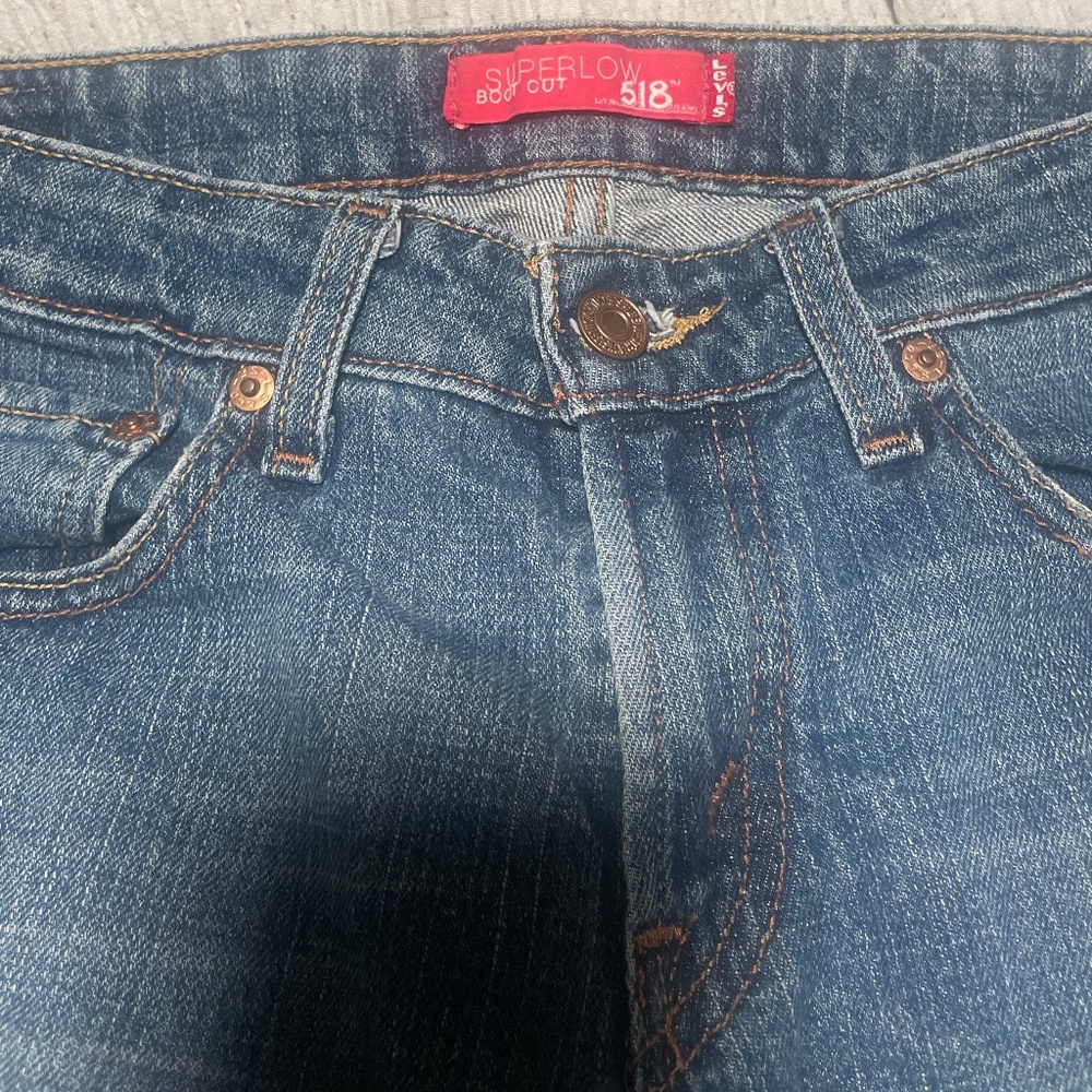 Levi’s low rise boot cut